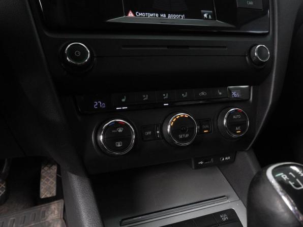 Skoda Octavia III (A7) с пробегом 2014 года, цена 1 011 000 рублей, 246961 км, лифтбек, Автокод Объявления