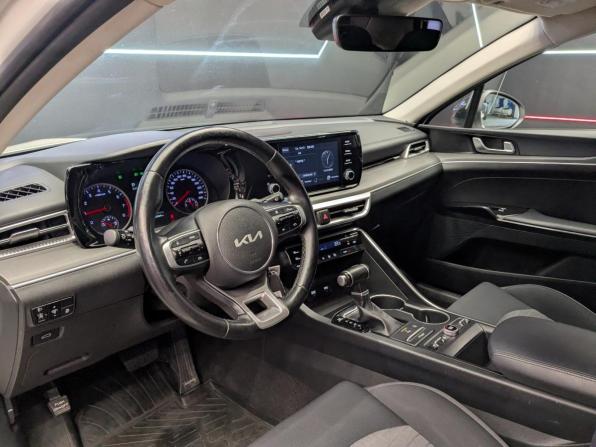 Kia K5 III с пробегом 2022 года, цена 2 425 000 рублей, 80484 км, седан, Автокод Объявления