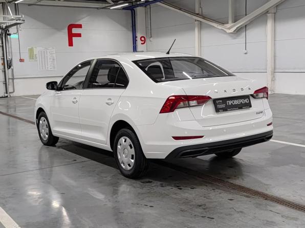 Skoda Rapid II с пробегом 2021 года, цена 1 590 000 рублей, 31576 км, седан, Автокод Объявления