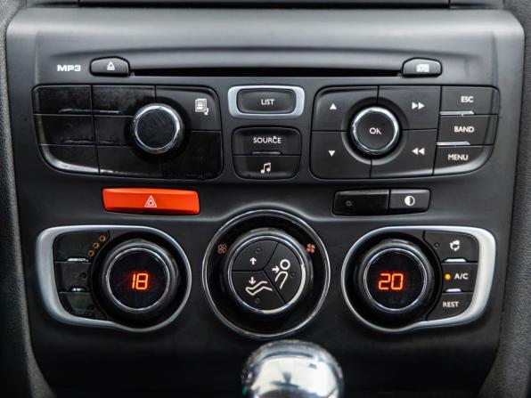 Citroen C4 II с пробегом 2012 года, цена 638 000 рублей, 171471 км, хэтчбек, Автокод Объявления