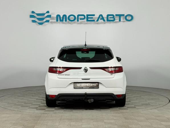 Renault Megane IV с пробегом 2020 года, цена 1 590 000 рублей, 112505 км, хэтчбек, Автокод Объявления