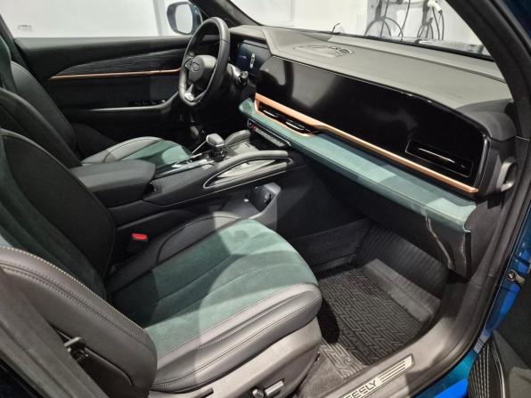 Geely Monjaro I с пробегом 2023 года, цена 2 799 000 рублей, 61412 км, внедорожник, Автокод Объявления