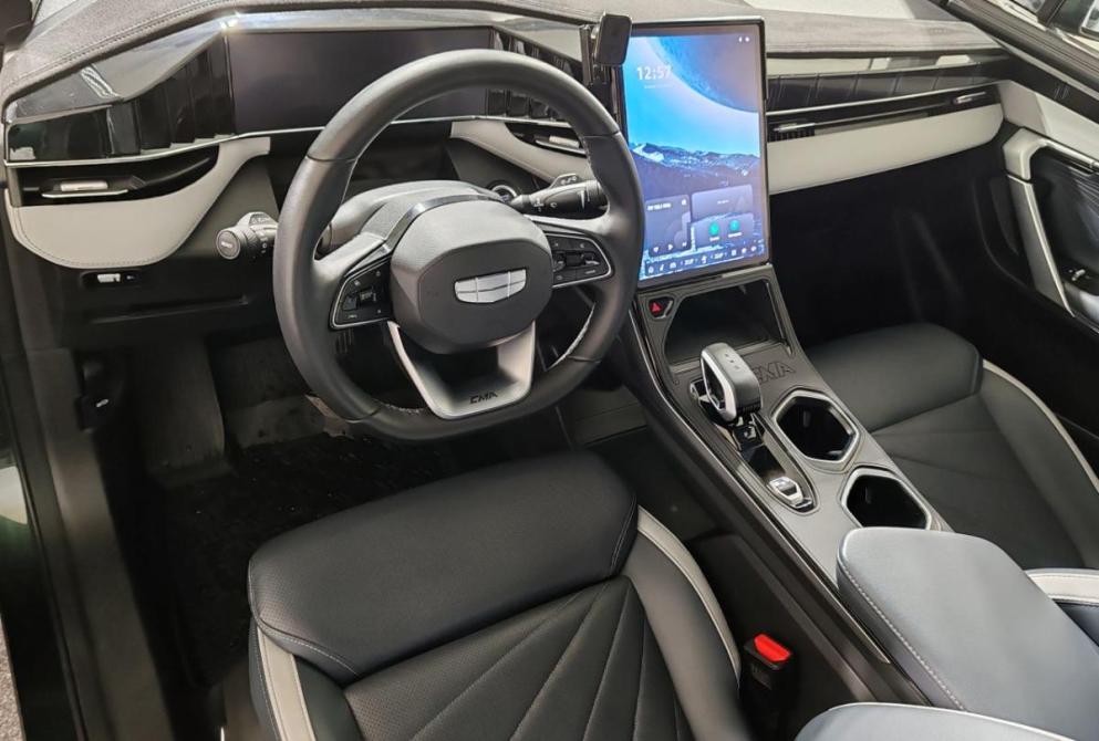 Geely Atlas II Ярославль  - изображение 11