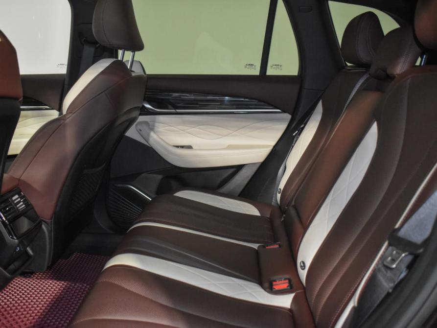 Geely Monjaro I Санкт-Петербург  - изображение 10