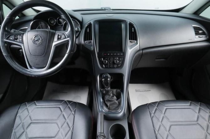 Opel Astra J Рестайлинг с пробегом 2012 года, цена 799 000 рублей, 183758 км, хэтчбек, Автокод Объявления