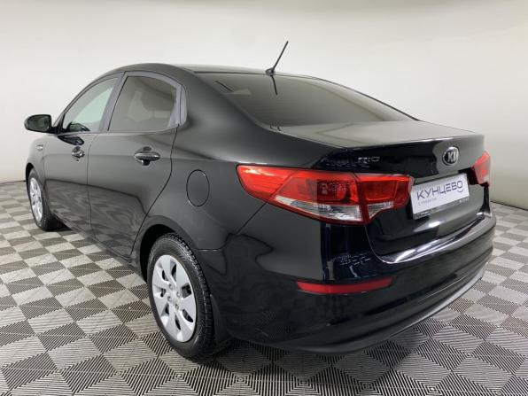 Kia Rio III Рестайлинг с пробегом 2016 года, цена 955 000 рублей, 64540 км, седан, Автокод Объявления
