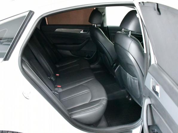 Hyundai Sonata VII (LF) Рестайлинг с пробегом 2017 года, цена 1 787 000 рублей, 139501 км, седан, Автокод Объявления