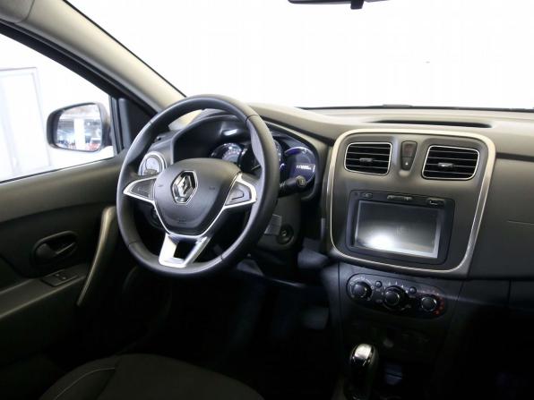Renault Logan II Рестайлинг с пробегом 2019 года, цена 1 145 000 рублей, 117202 км, седан, Автокод Объявления