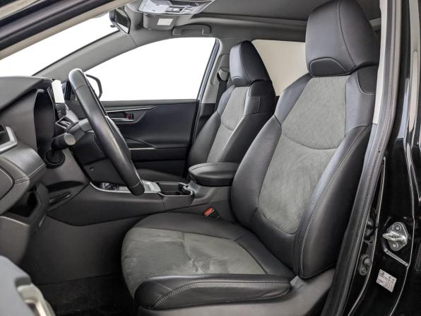 Toyota RAV4 V (XA50) с пробегом 2024 года, цена 4 040 000 рублей, 16566 км, внедорожник, Автокод Объявления