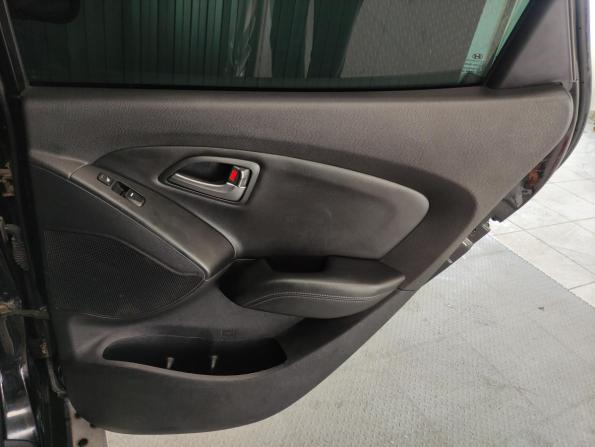 Hyundai ix35 I Рестайлинг с пробегом 2014 года, цена 1 350 000 рублей, 167300 км, внедорожник, Автокод Объявления