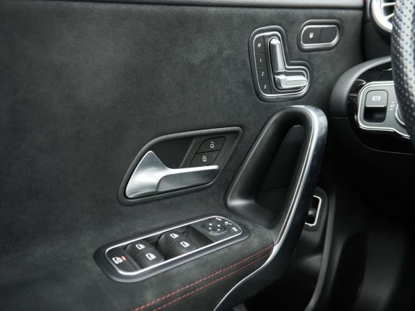 Mercedes-Benz CLA II (C118 X118) с пробегом 2021 года, цена 3 080 000 рублей, 95194 км, седан, Автокод Объявления