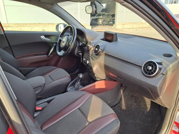 Audi A1 I (8X) с пробегом 2014 года, цена 1 055 000 рублей, 196331 км, хэтчбек, Автокод Объявления