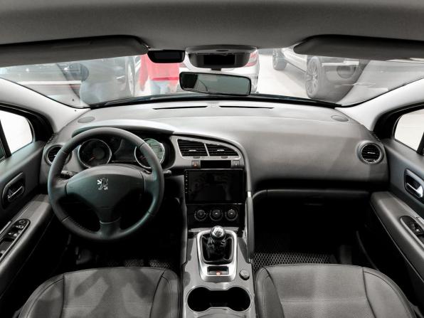 Peugeot 3008 I с пробегом 2012 года, цена 680 000 рублей, 192346 км, внедорожник, Автокод Объявления
