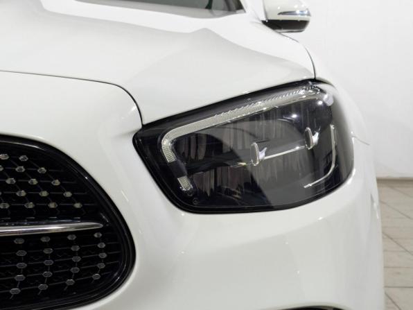 Mercedes-Benz E-Класс V (W213 S213 C238) Рестайлинг с пробегом 2022 года, цена 5 785 500 рублей, 38809 км, седан, Автокод Объявления