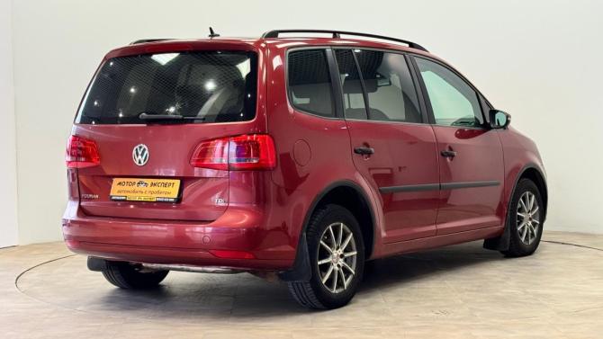 Volkswagen Touran I Рестайлинг 2 с пробегом 2015 года, цена 1 100 000 рублей, 114955 км, компактвэн, Автокод Объявления