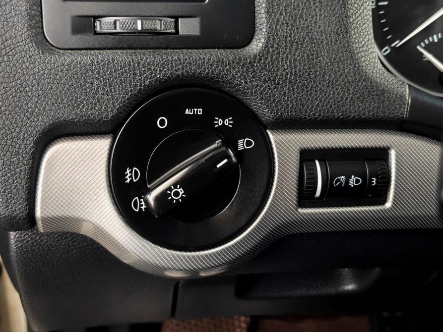 Skoda Octavia II (A5) Рестайлинг Москва  - изображение 15