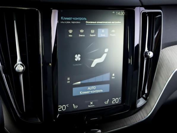 Volvo XC60 II с пробегом 2018 года, цена 3 390 000 рублей, 93039 км, внедорожник, Автокод Объявления