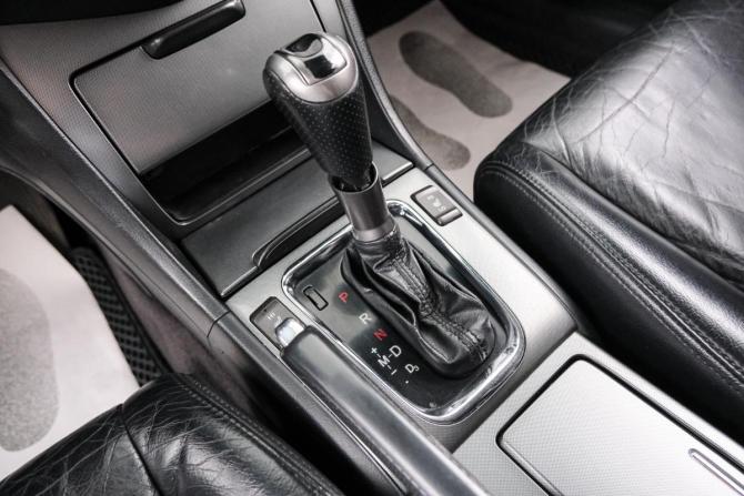 Honda Accord VII Рестайлинг с пробегом 2007 года, цена 949 000 рублей, 298276 км, седан, Автокод Объявления