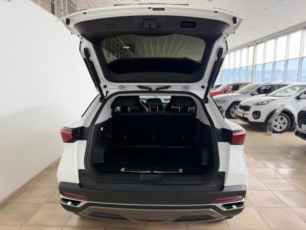 Omoda C5 I с пробегом 2023 года, цена 1 900 000 рублей, 15604 км, внедорожник, Автокод Объявления