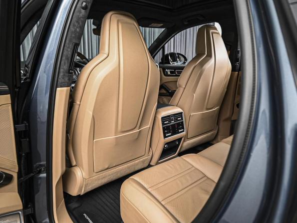 Porsche Cayenne III с пробегом 2018 года, цена 8 980 000 рублей, 141584 км, внедорожник, Автокод Объявления
