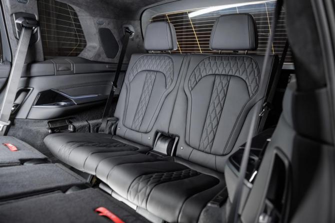 Новый BMW X7 I (G07) Рестайлинг 2025 года, цена 26 428 900 рублей, внедорожник, Автокод Объявления