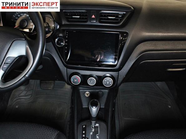 Kia Rio III Рестайлинг с пробегом 2015 года, цена 997 000 рублей, 146306 км, седан, Автокод Объявления