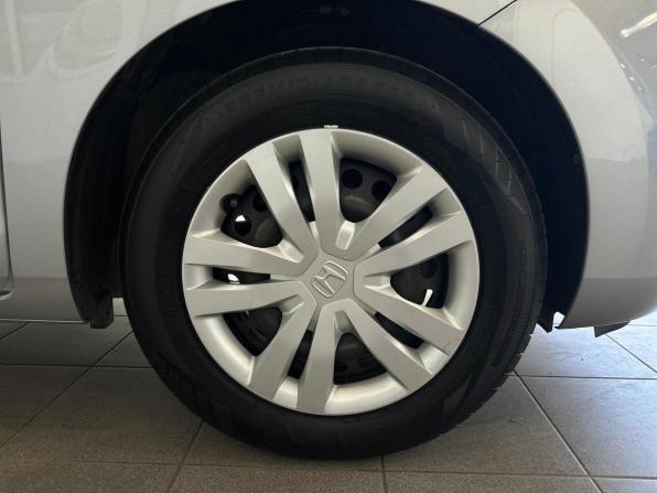 Honda Fit IV с пробегом 2021 года, цена 1 299 999 рублей, 79320 км, хэтчбек, Автокод Объявления