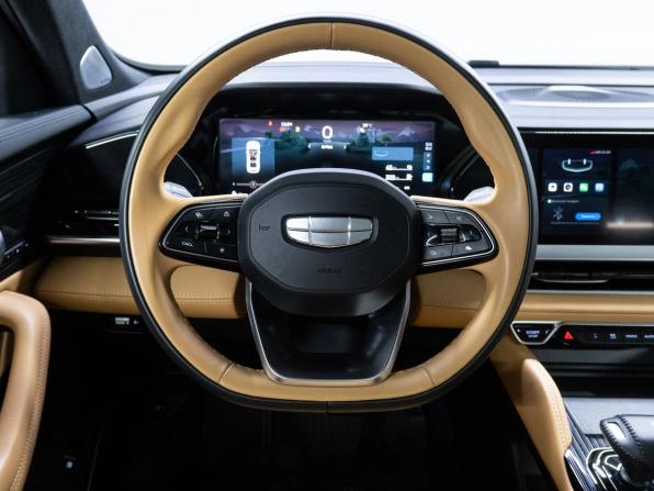Geely Monjaro I с пробегом 2022 года, цена 3 200 000 рублей, 38610 км, внедорожник, Автокод Объявления