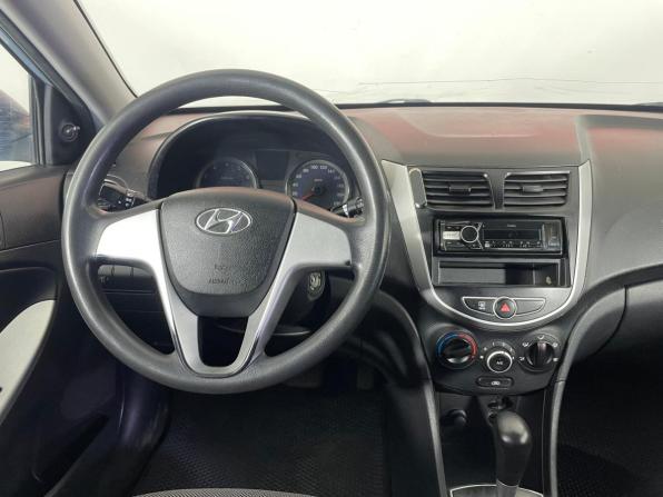 Hyundai Solaris I с пробегом 2011 года, цена 739 000 рублей, 205341 км, седан, Автокод Объявления