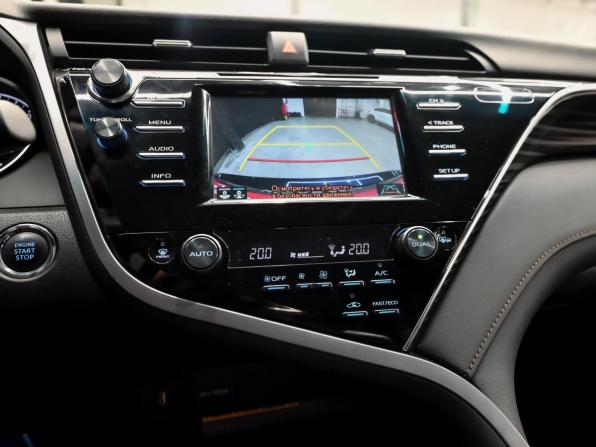 Toyota Camry VIII (XV70) с пробегом 2019 года, цена 2 950 000 рублей, 101100 км, седан, Автокод Объявления