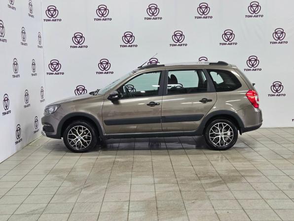Lada (ВАЗ) Granta I Рестайлинг с пробегом 2024 года, цена 1 043 000 рублей, 12260 км, универсал, Автокод Объявления