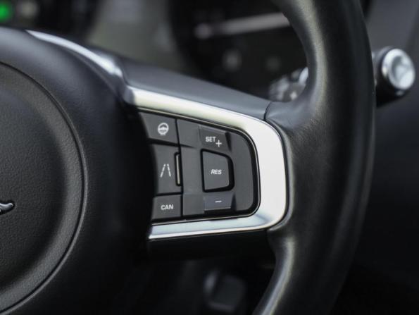 Jaguar F-Pace I с пробегом 2020 года, цена 3 166 000 рублей, 88513 км, внедорожник, Автокод Объявления