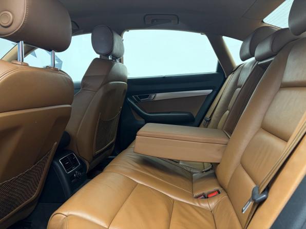 Audi A6 III (C6) Рестайлинг с пробегом 2009 года, цена 949 900 рублей, 380231 км, седан, Автокод Объявления