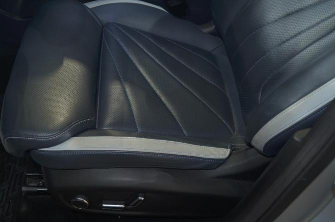 Geely Atlas II с пробегом 2023 года, цена 2 640 000 рублей, 28000 км, внедорожник, Автокод Объявления