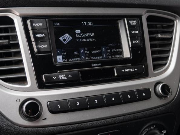 Hyundai Solaris II с пробегом 2019 года, цена 1 385 000 рублей, 108343 км, седан, Автокод Объявления