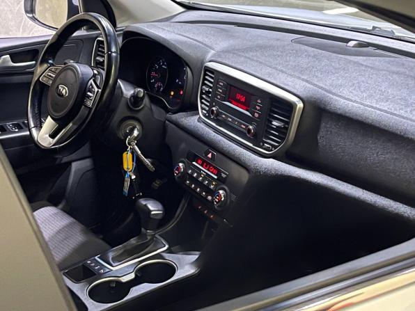 Kia Sportage IV Рестайлинг с пробегом 2020 года, цена 2 376 000 рублей, 75609 км, внедорожник, Автокод Объявления
