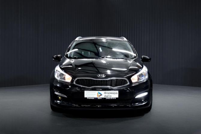 Kia Ceed II Рестайлинг с пробегом 2017 года, цена 1 249 000 рублей, 106600 км, универсал, Автокод Объявления