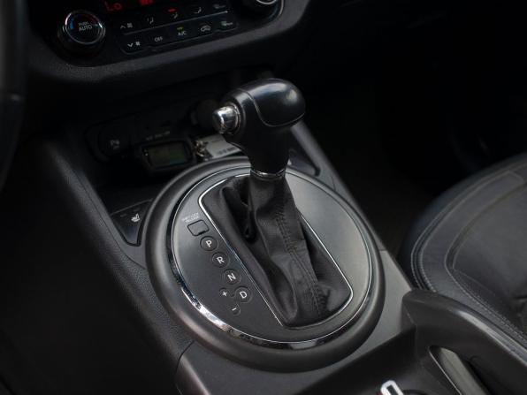 Kia Sportage III с пробегом 2012 года, цена 1 380 000 рублей, 176598 км, внедорожник, Автокод Объявления