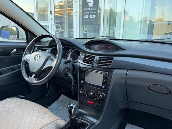 Dongfeng H30 Cross с пробегом 2015 года, цена 435 000 рублей, 128949 км, хэтчбек, Автокод Объявления