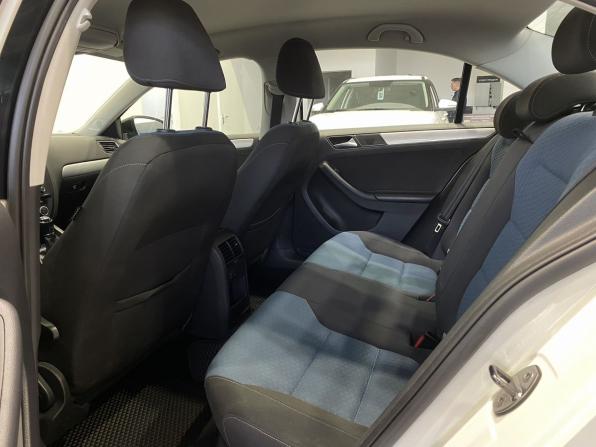 Volkswagen Jetta VI с пробегом 2013 года, цена 1 049 900 рублей, 210000 км, седан, Автокод Объявления