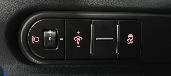 Kia Ceed III с пробегом 2019 года, цена 1 899 000 рублей, 75000 км, универсал, Автокод Объявления