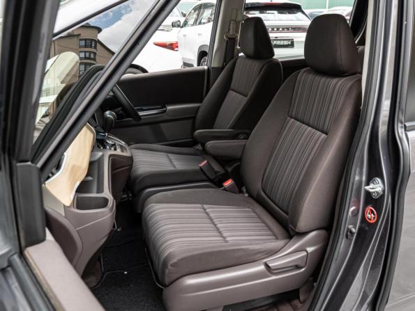 Honda Freed II с пробегом 2018 года, цена 1 530 000 рублей, 79646 км, компактвэн, Автокод Объявления