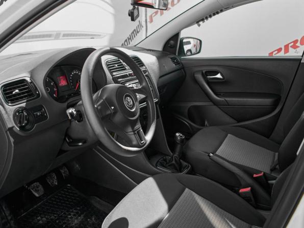 Volkswagen Polo V с пробегом 2012 года, цена 770 000 рублей, 96768 км, седан, Автокод Объявления