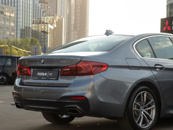 BMW 5 серии VII (G30/G31/G38) с пробегом 2018 года, цена 3 768 000 рублей, 111167 км, седан, Автокод Объявления