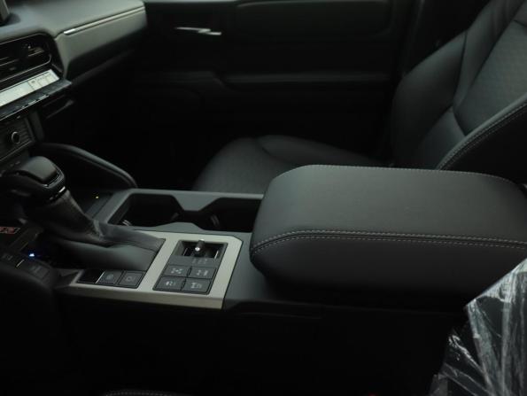 Toyota Land Cruiser Prado 250 Series с пробегом 2026 года, цена 13 760 000 рублей, 10 км, внедорожник, Автокод Объявления