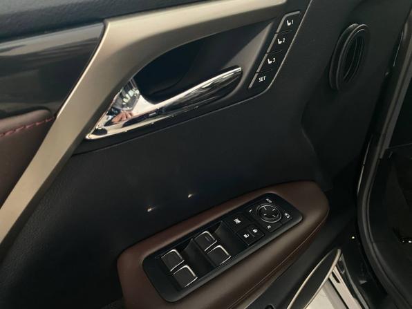 Lexus RX IV Рестайлинг с пробегом 2019 года, цена 4 650 000 рублей, 67445 км, внедорожник, Автокод Объявления