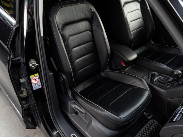Volkswagen Tiguan II с пробегом 2017 года, цена 2 700 000 рублей, 179869 км, внедорожник, Автокод Объявления