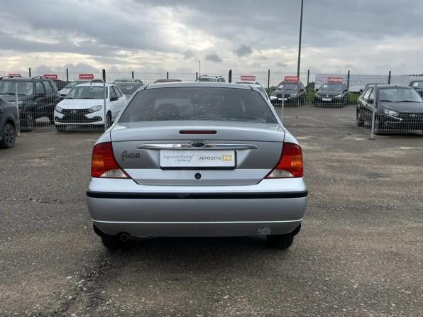 Ford Focus I Рестайлинг с пробегом 2004 года, цена 200 000 рублей, 207155 км, седан, Автокод Объявления