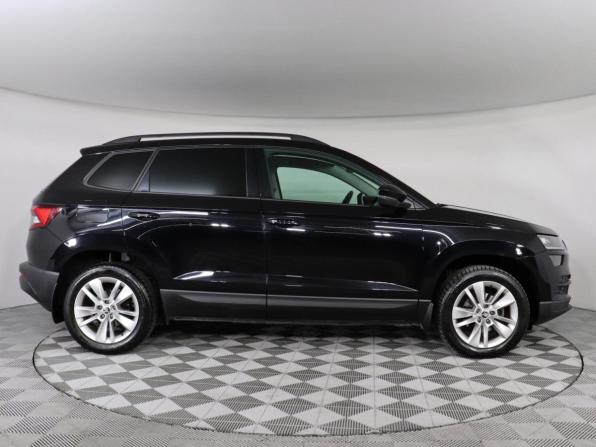 Skoda Karoq I с пробегом 2020 года, цена 2 399 000 рублей, 116338 км, внедорожник, Автокод Объявления