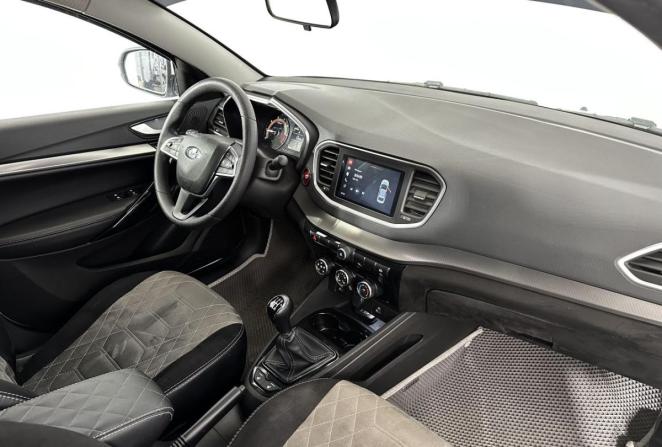Lada (ВАЗ) Vesta I Рестайлинг (NG) с пробегом 2024 года, цена 1 270 000 рублей, 59536 км, седан, Автокод Объявления